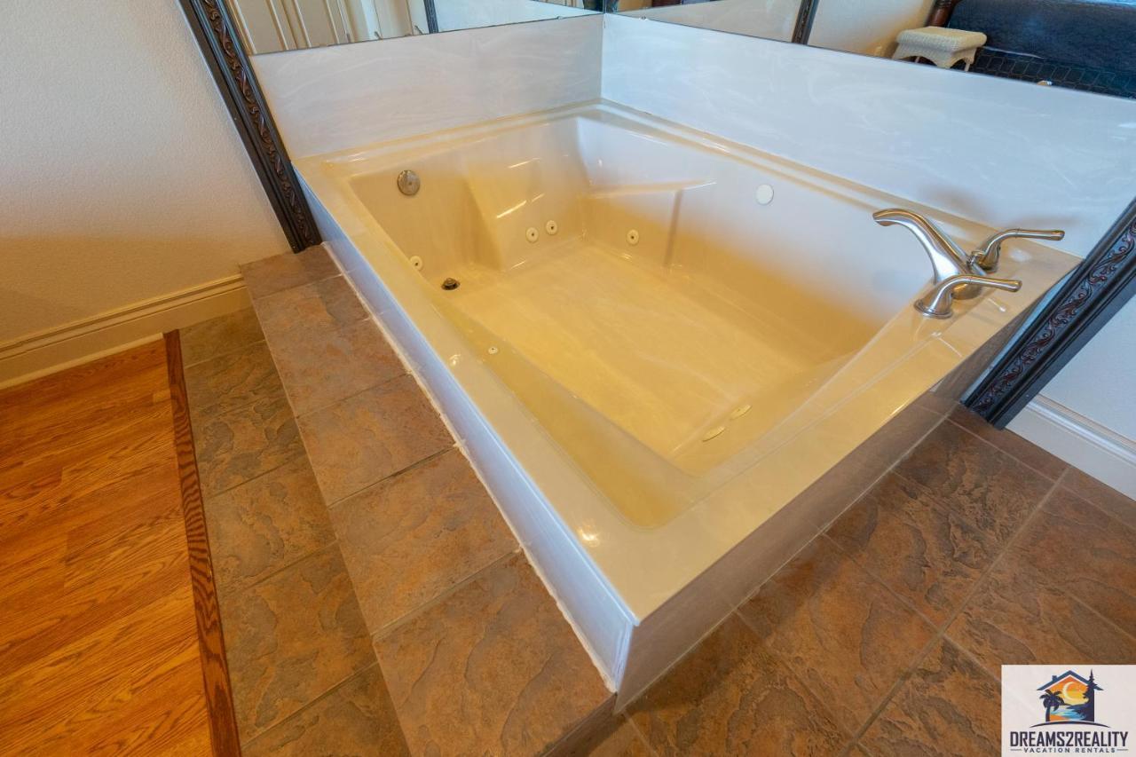 1Bd King Condo With 2 Person Jacuzzi Tub - Near The Strip - Free Tickets Included - T1-9 Branson Exterior foto